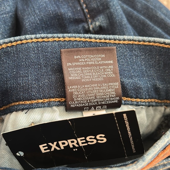 NWT Express Women’s Legging Mid Rise Distressed Front Legs - Picture 10 of 10